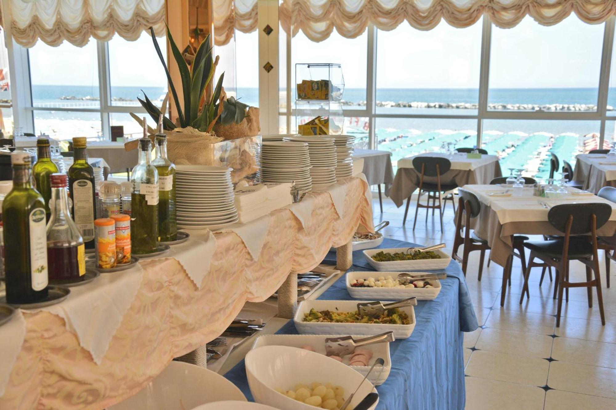 Hotel Capitol Gatteo a Mare Ruang foto